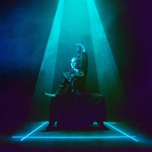 Bess/Kädet ylös albumi